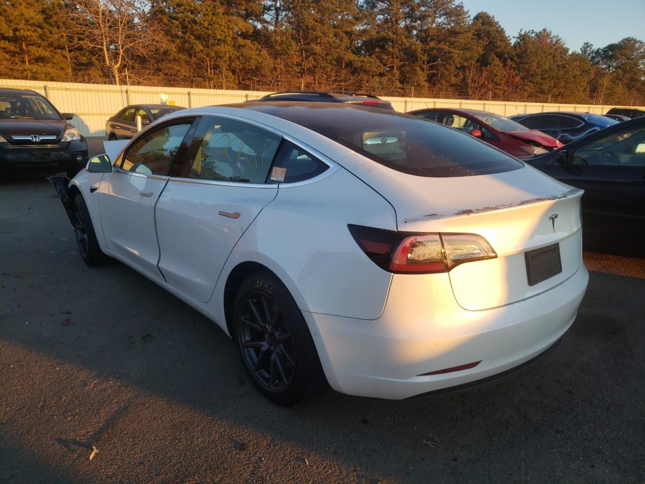 Photo 3 from auction – 2019 TESLA MODEL 3 with VIN 5YJ3E1EA4KF424758
