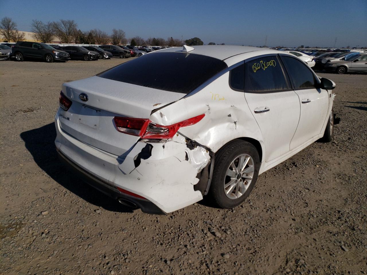 Photo 4 from auction – 2018 KIA OPTIMA LX with VIN 5XXGT4L34JG249940