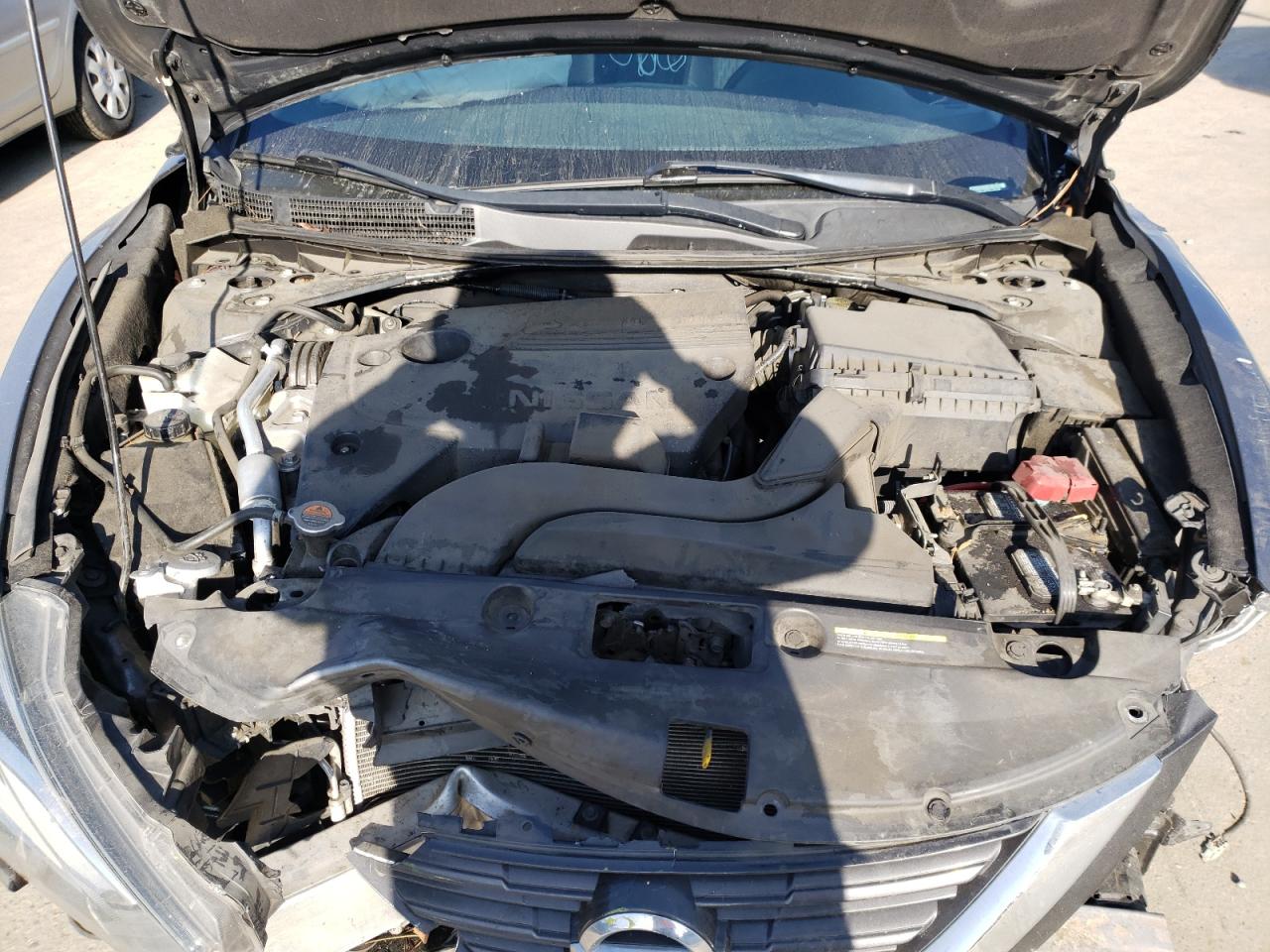 Photo 7 from auction – 2016 NISSAN ALTIMA 2.5 with VIN 1N4AL3AP4GC242328