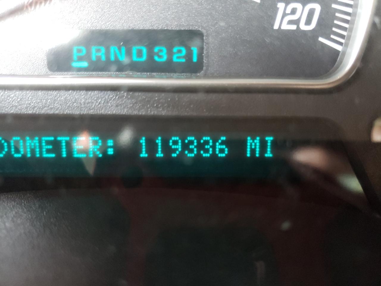 Photo 8 from auction – 2003 GMC ENVOY with VIN 1GKDS13S932225495