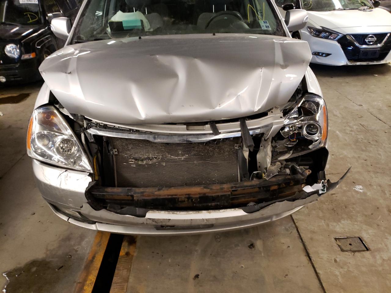 Photo 9 from auction – 2014 KIA SEDONA LX with VIN KNDMG4C72E6547675