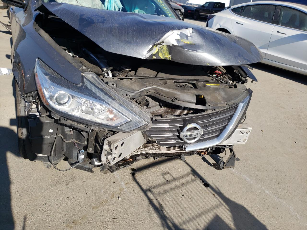 Photo 9 from auction – 2016 NISSAN ALTIMA 2.5 with VIN 1N4AL3AP4GC242328