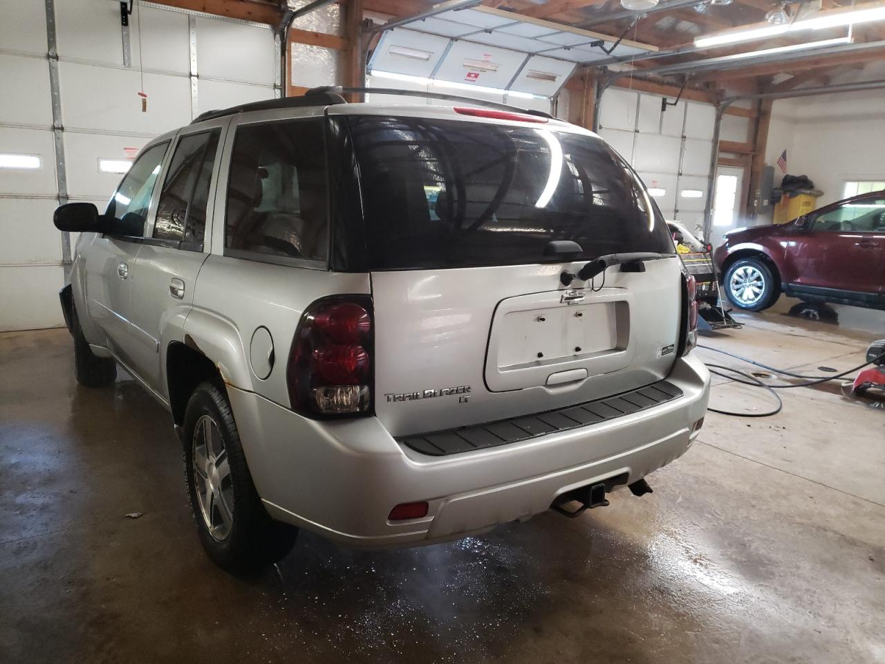 Photo 3 from auction – 2009 CHEVROLET TRAILBLAZE with VIN 1GNDT33S892108852