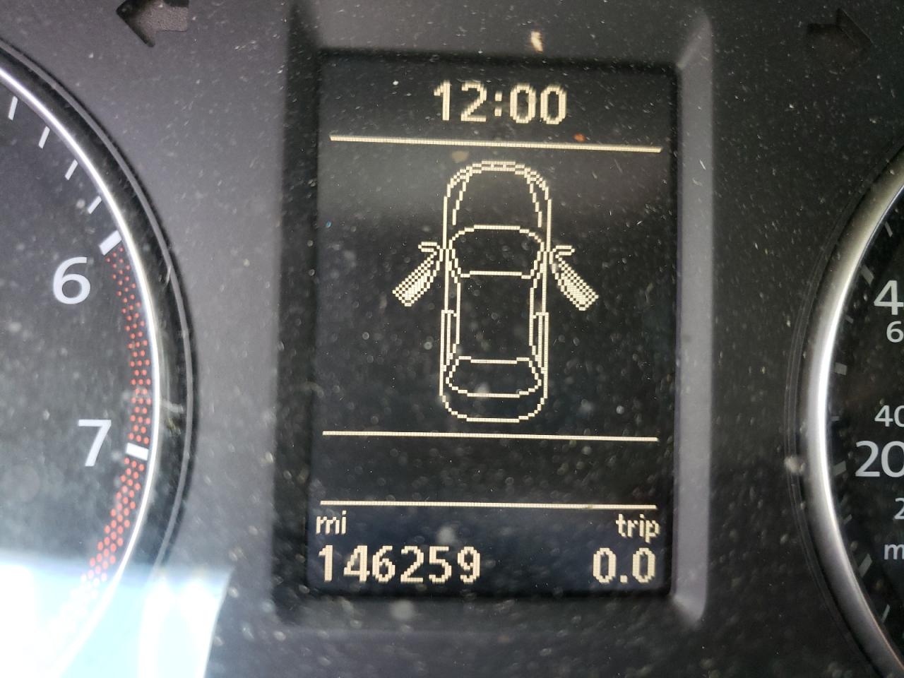 Photo 8 from auction – 2014 VOLKSWAGEN PASSAT SE with VIN 1VWBP7A35EC006885