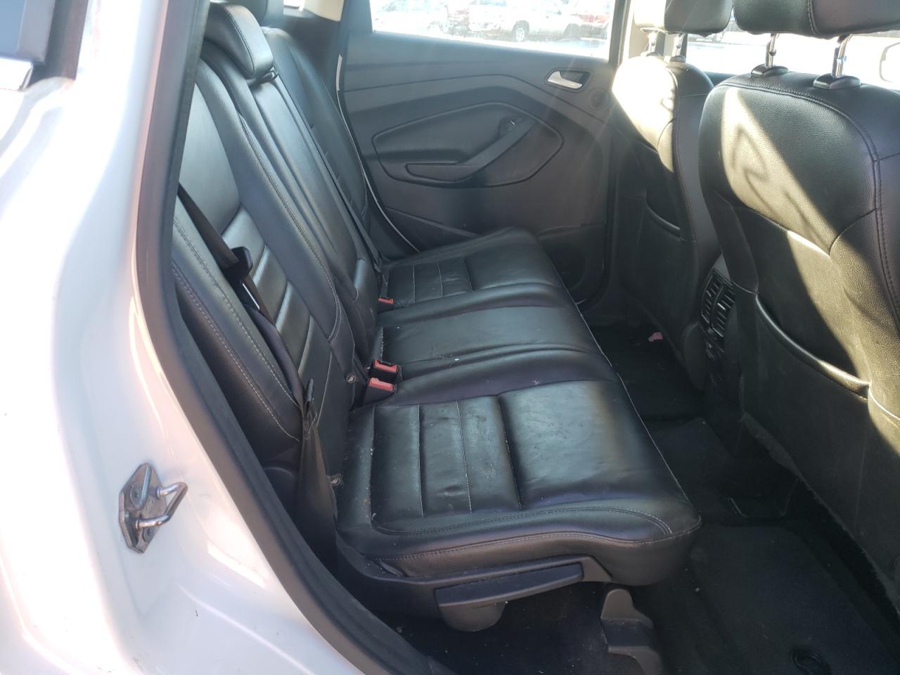 Photo 6 from auction – 2015 FORD C-MAX PREM with VIN 1FADP5CUXFL103139