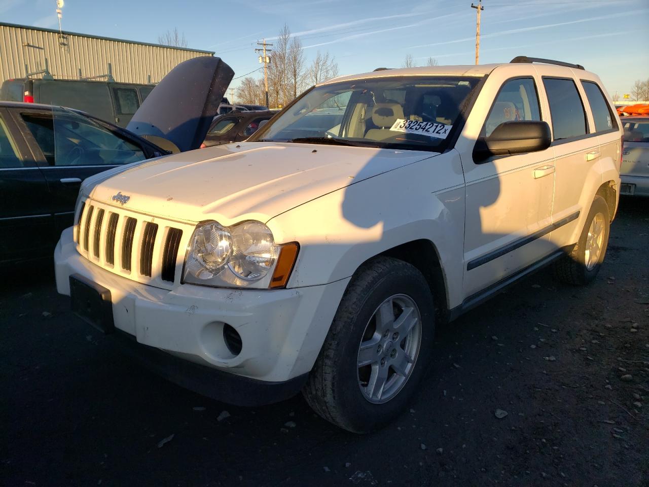 Photo 2 from auction – 2007 JEEP GRAND CHER with VIN 1J8GR48K77C579961