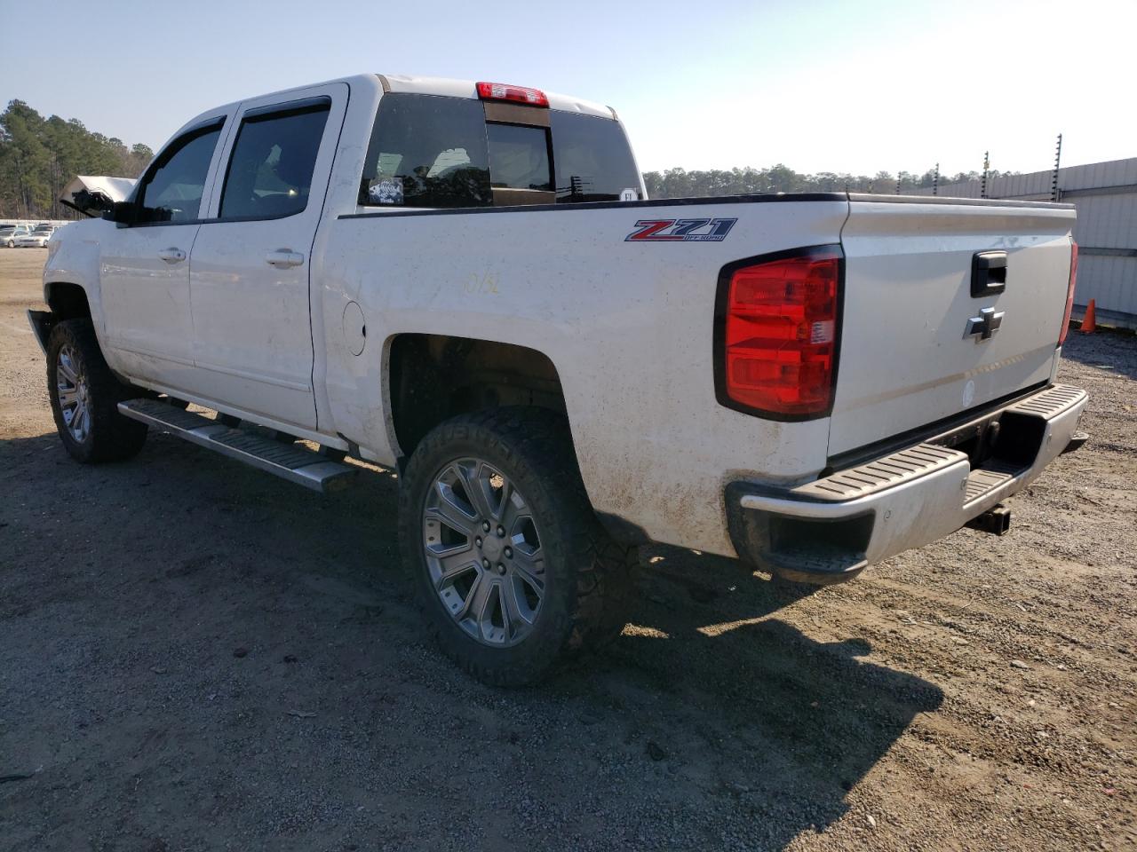 Photo 3 from auction – 2017 CHEVROLET SILVERADO with VIN 3GCUKREC5HG239778