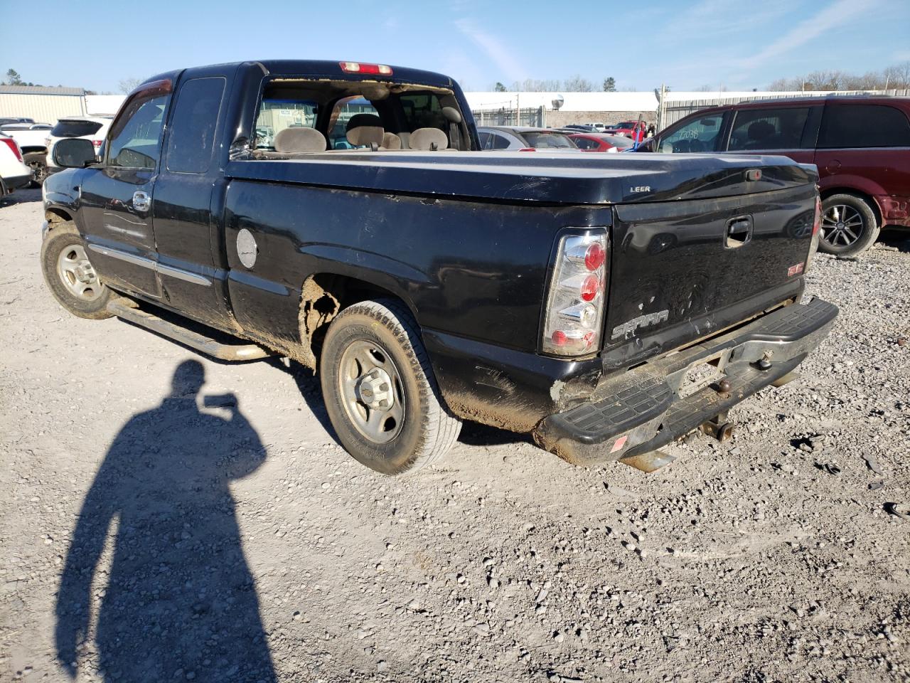 Photo 3 from auction – 2003 GMC NEW SIERRA with VIN 2GTEC19T731289905