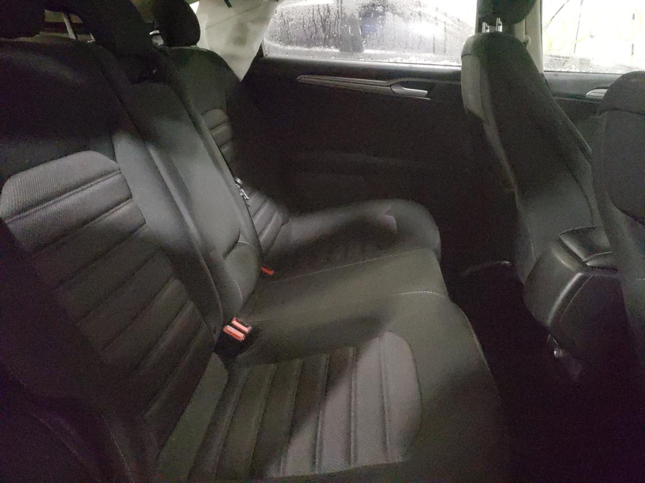 Photo 6 from auction – 2017 FORD FUSION SE with VIN 3FA6P0H72HR319330