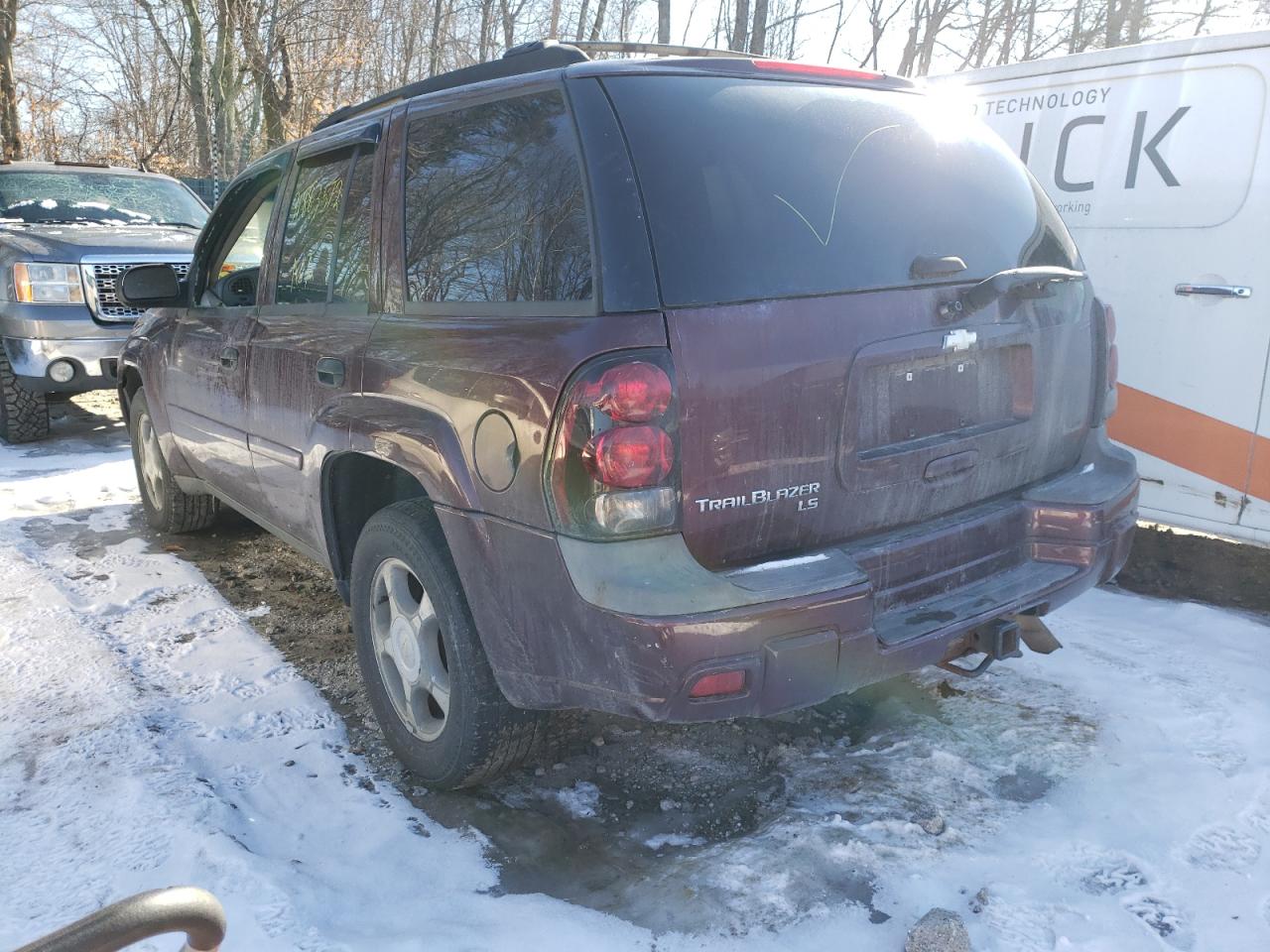 Photo 3 from auction – 2007 CHEVROLET TRAILBLAZE with VIN 1GNDT13S872108416