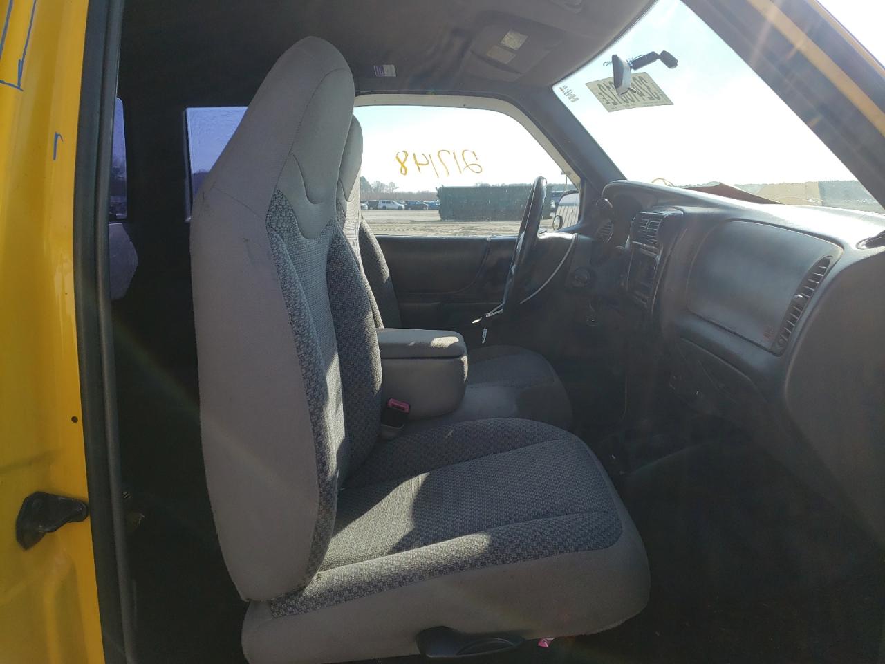 Photo 5 from auction – 2001 FORD RANGER SUP with VIN 1FTYR14E01PA83684