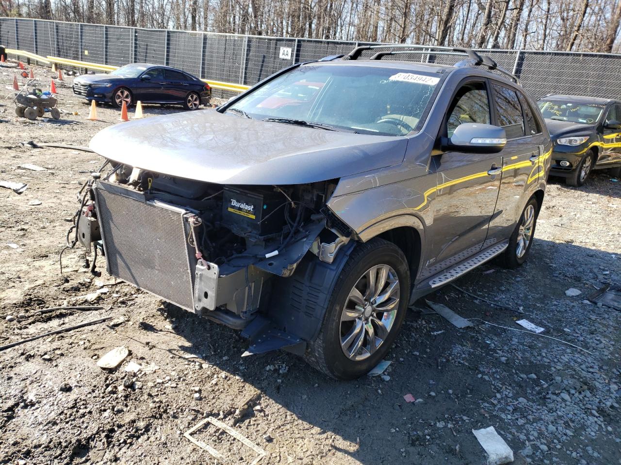 Photo 2 from auction – 2013 KIA SORENTO SX with VIN 5XYKWDA27DG326067