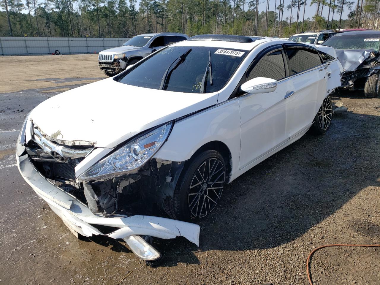 Photo 2 from auction – 2011 HYUNDAI SONATA with VIN 5NPEC4ACXBH198878