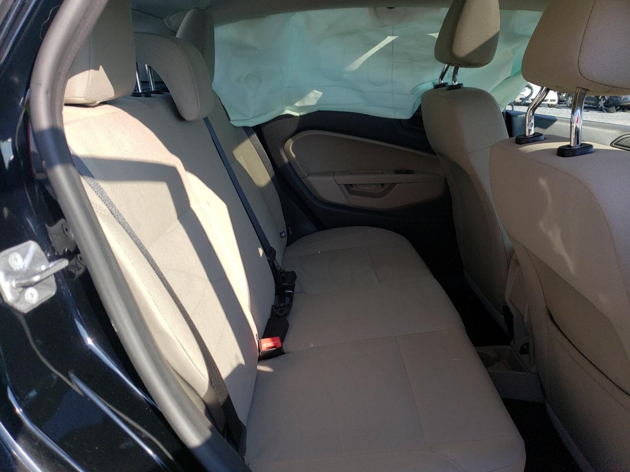 Photo 6 from auction – 2018 FORD FIESTA SE with VIN 3FADP4EJ8JM118453