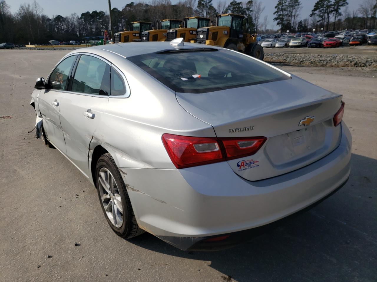 Photo 3 from auction – 2018 CHEVROLET MALIBU LT with VIN 1G1ZD5ST2JF231845