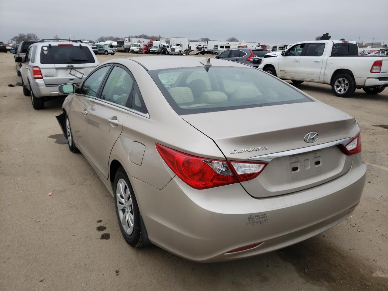 Photo 3 from auction – 2011 HYUNDAI SONATA GLS with VIN 5NPEB4AC1BH240163
