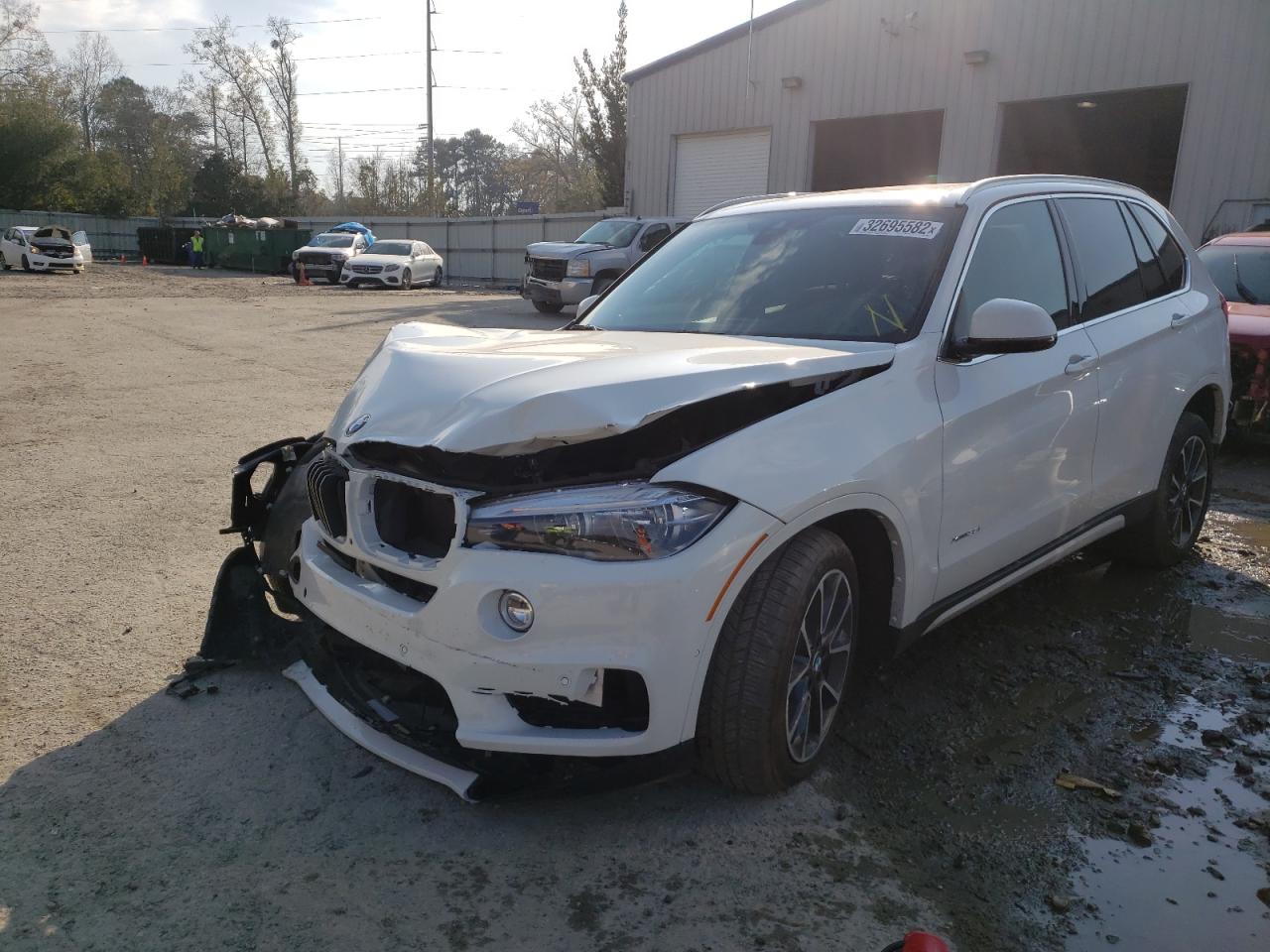 Photo 2 from auction – 2018 BMW X5 XDRIVE3 with VIN 5UXKR0C58J0Y01622