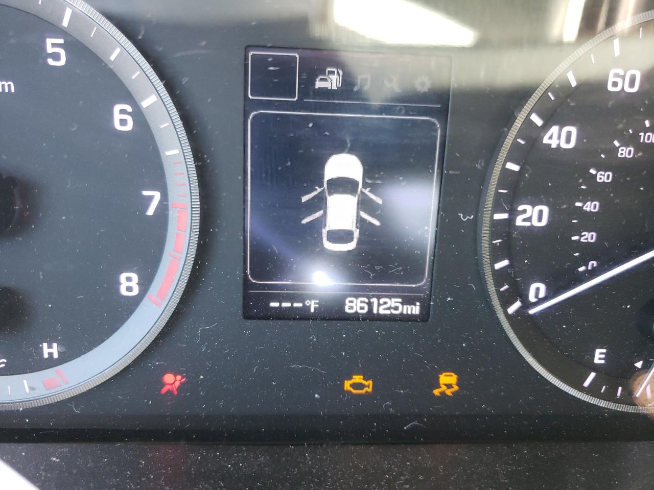 Photo 8 from auction – 2016 HYUNDAI SONATA SPO with VIN 5NPE34AF7GH285980