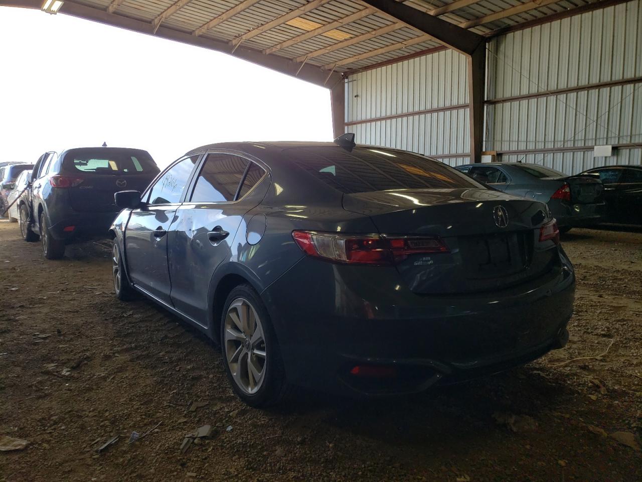 Photo 3 from auction – 2017 ACURA ILX BASE W with VIN 19UDE2F31HA012830