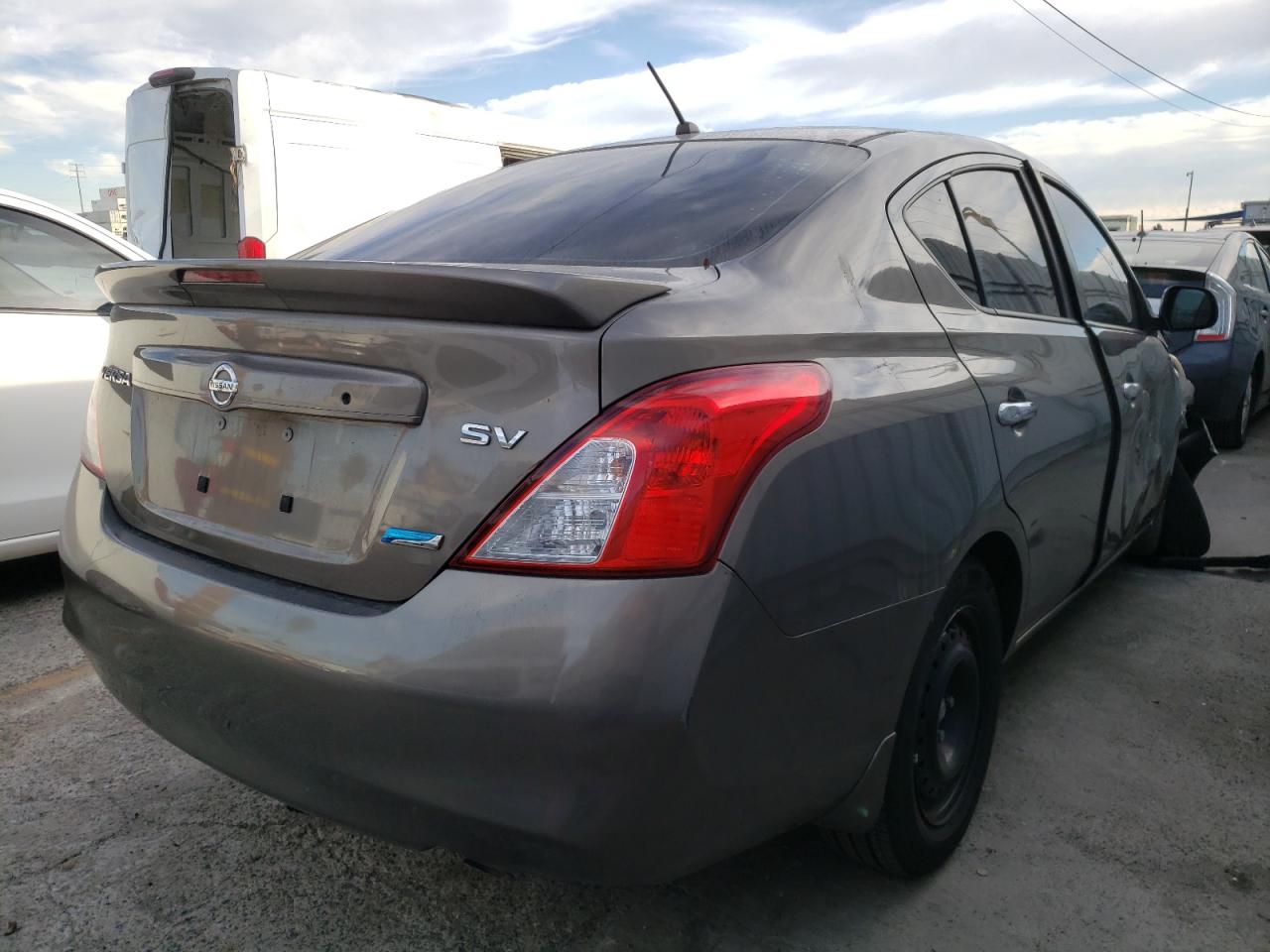 Photo 4 from auction – 2013 NISSAN VERSA S with VIN 3N1CN7APXDL851933