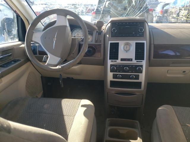 Photo 9 from auction – 2010 CHRYSLER TOWN & COU with VIN 2A4RR2D18AR392447