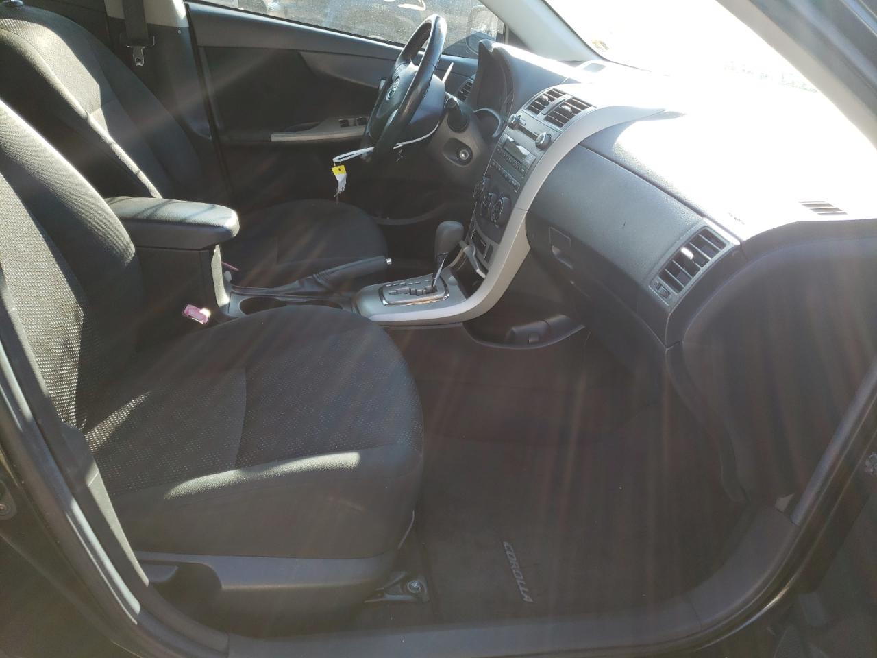 Photo 5 from auction – 2010 TOYOTA COROLLA BA with VIN 2T1BU4EE8AC266219