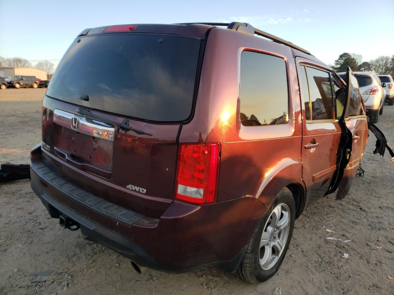 Photo 4 from auction – 2012 HONDA PILOT EXL with VIN 5FNYF4H5XCB064500