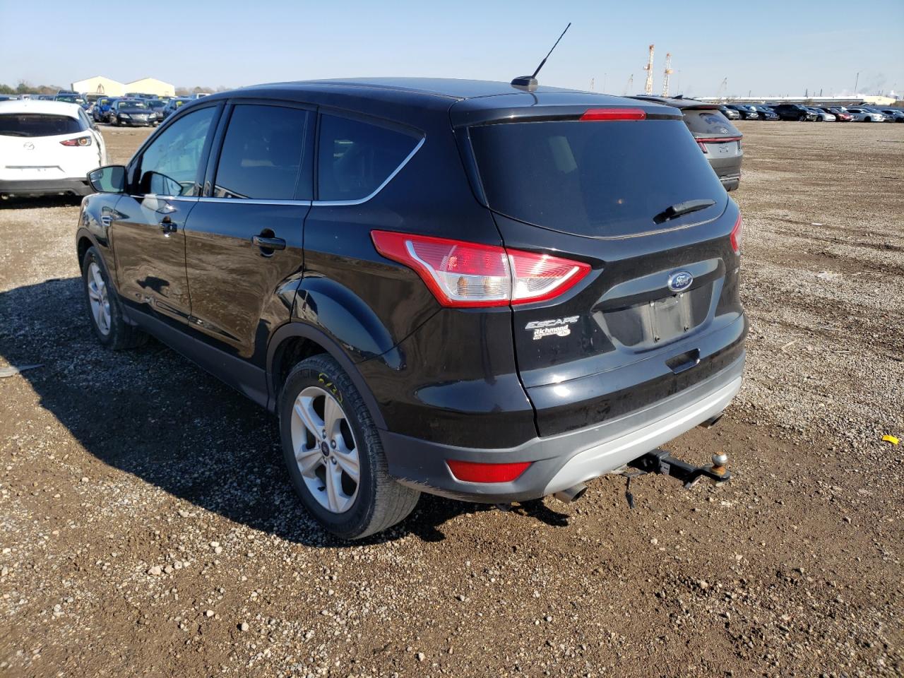 Photo 3 from auction – 2016 FORD ESCAPE SE with VIN 1FMCU0G71GUA61554