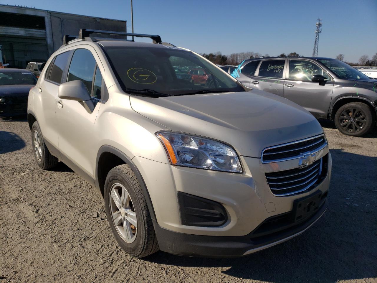 CHEVROLET TRAX 1LT 2016 with VIN 3GNCJPSB7GL115538 - Photo from auction