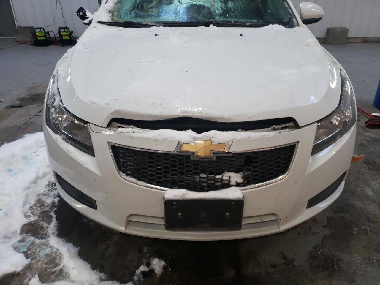 Photo 9 from auction – 2014 CHEVROLET CRUZE LT with VIN 1G1PC5SB7E7455484