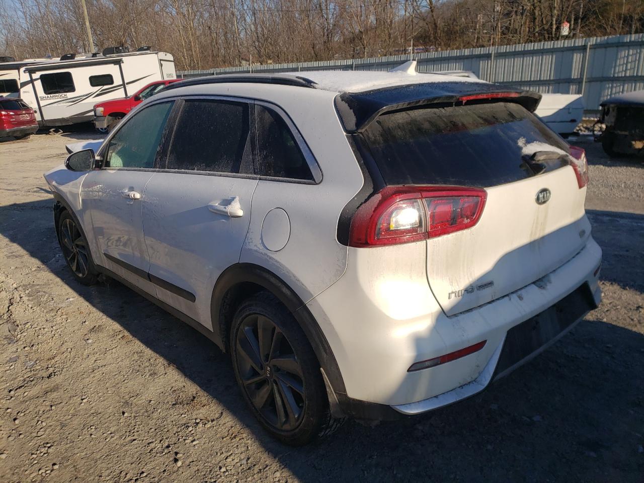 Photo 3 from auction – 2017 KIA NIRO FE with VIN KNDCC3LC5H5063296