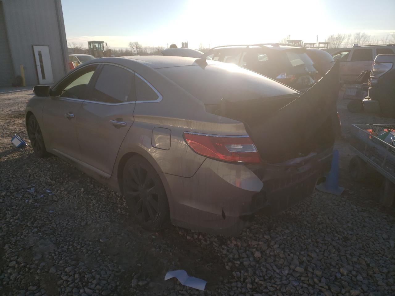 Photo 3 from auction – 2012 HYUNDAI AZERA GLS with VIN KMHFH4JG5CA125124