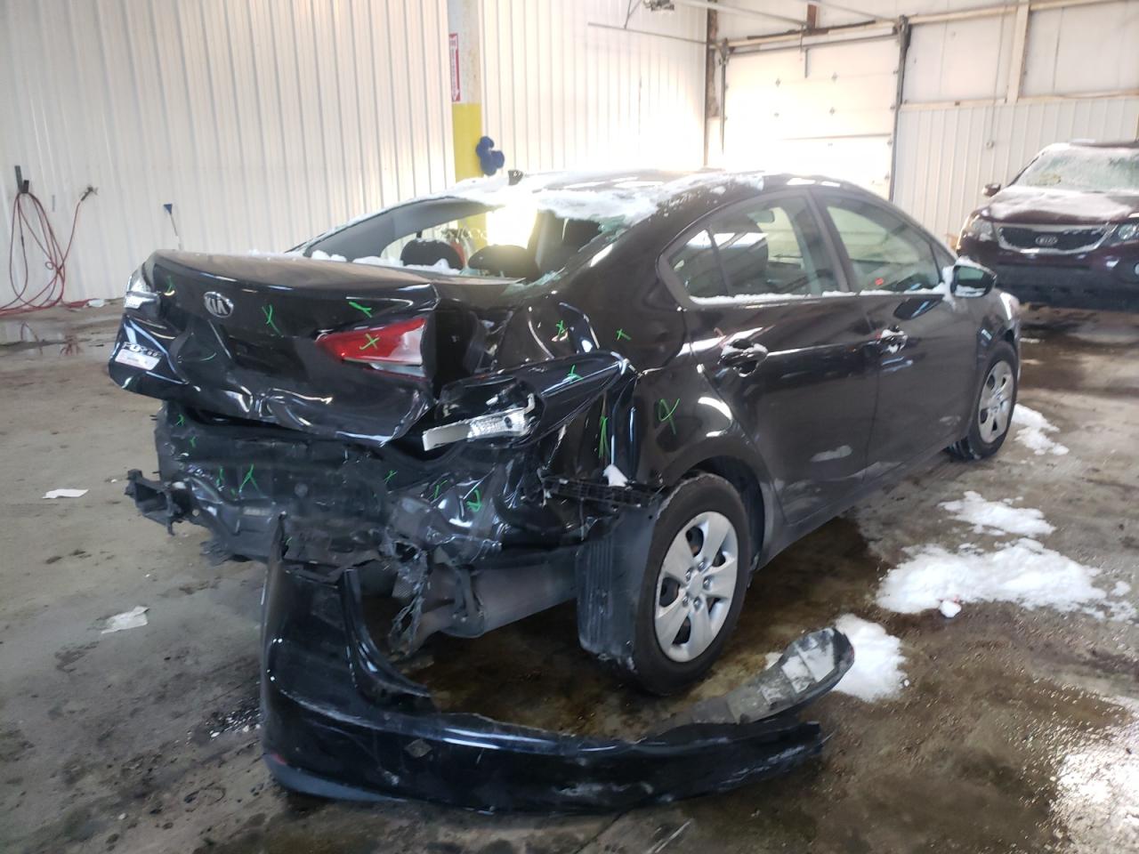 Photo 4 from auction – 2018 KIA FORTE LX with VIN 3KPFK4A73JE273742