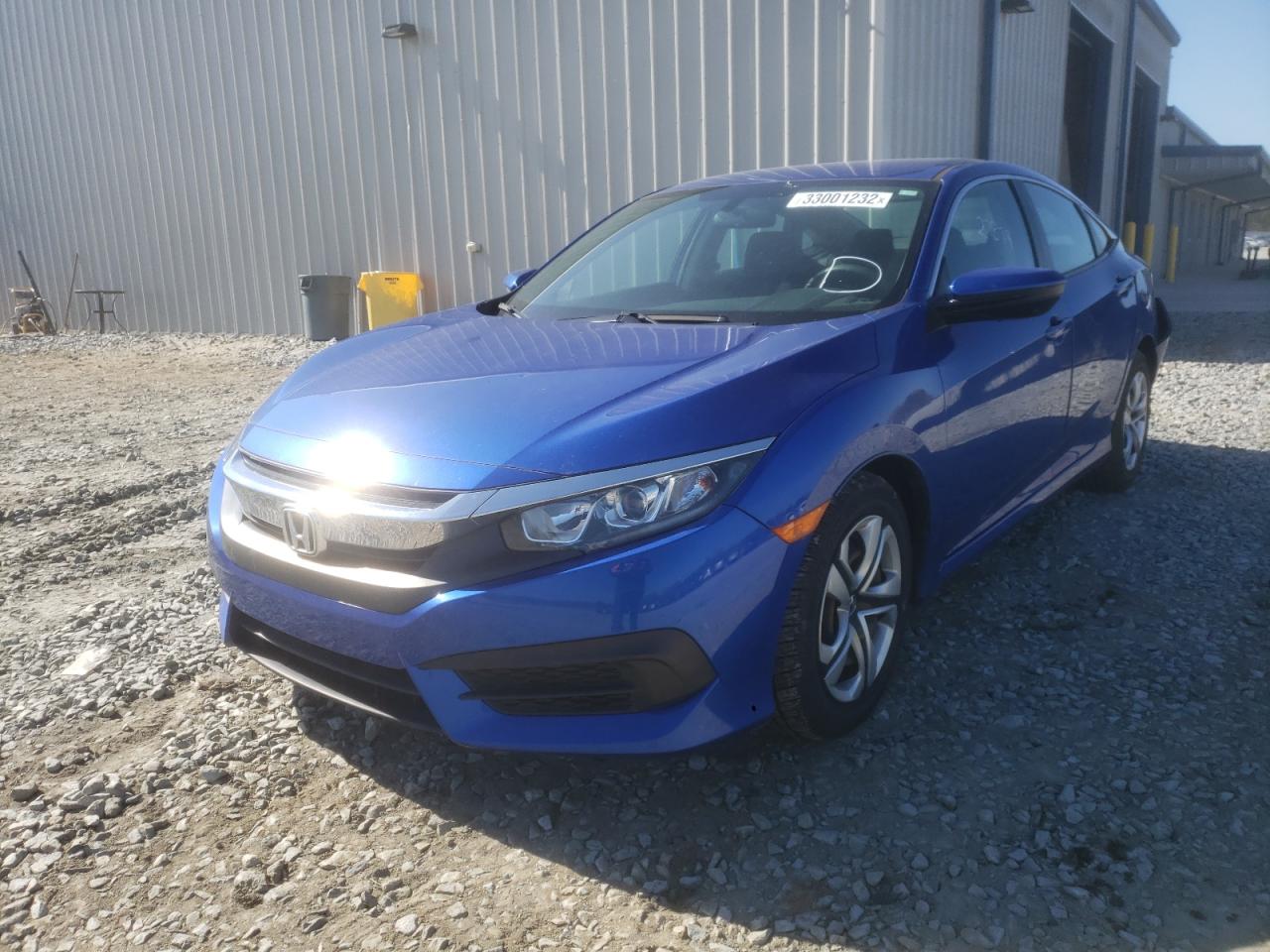 Photo 2 from auction – 2017 HONDA CIVIC LX with VIN 19XFC2F56HE080553