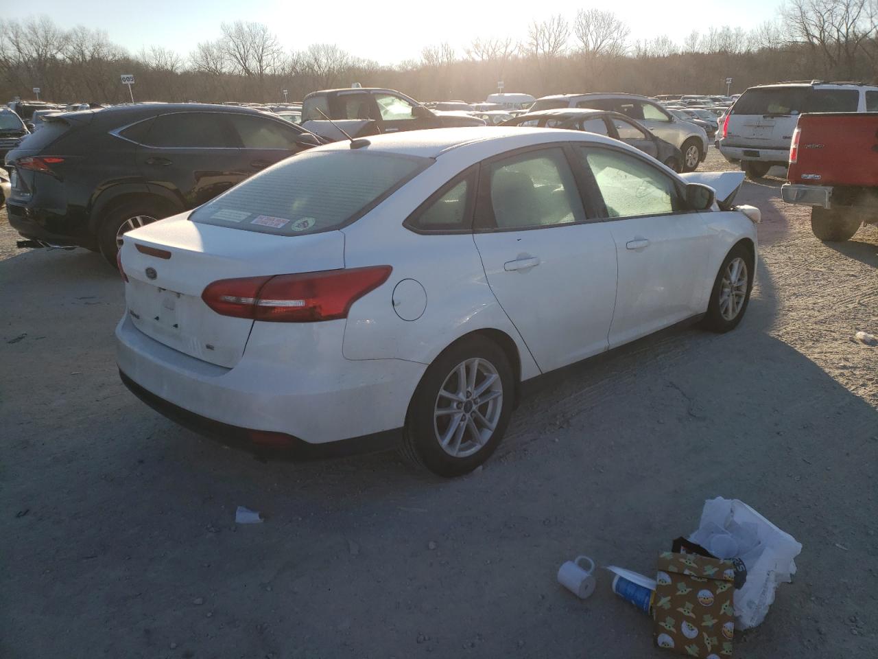 Photo 4 from auction – 2015 FORD FOCUS SE with VIN 1FADP3F26FL202751