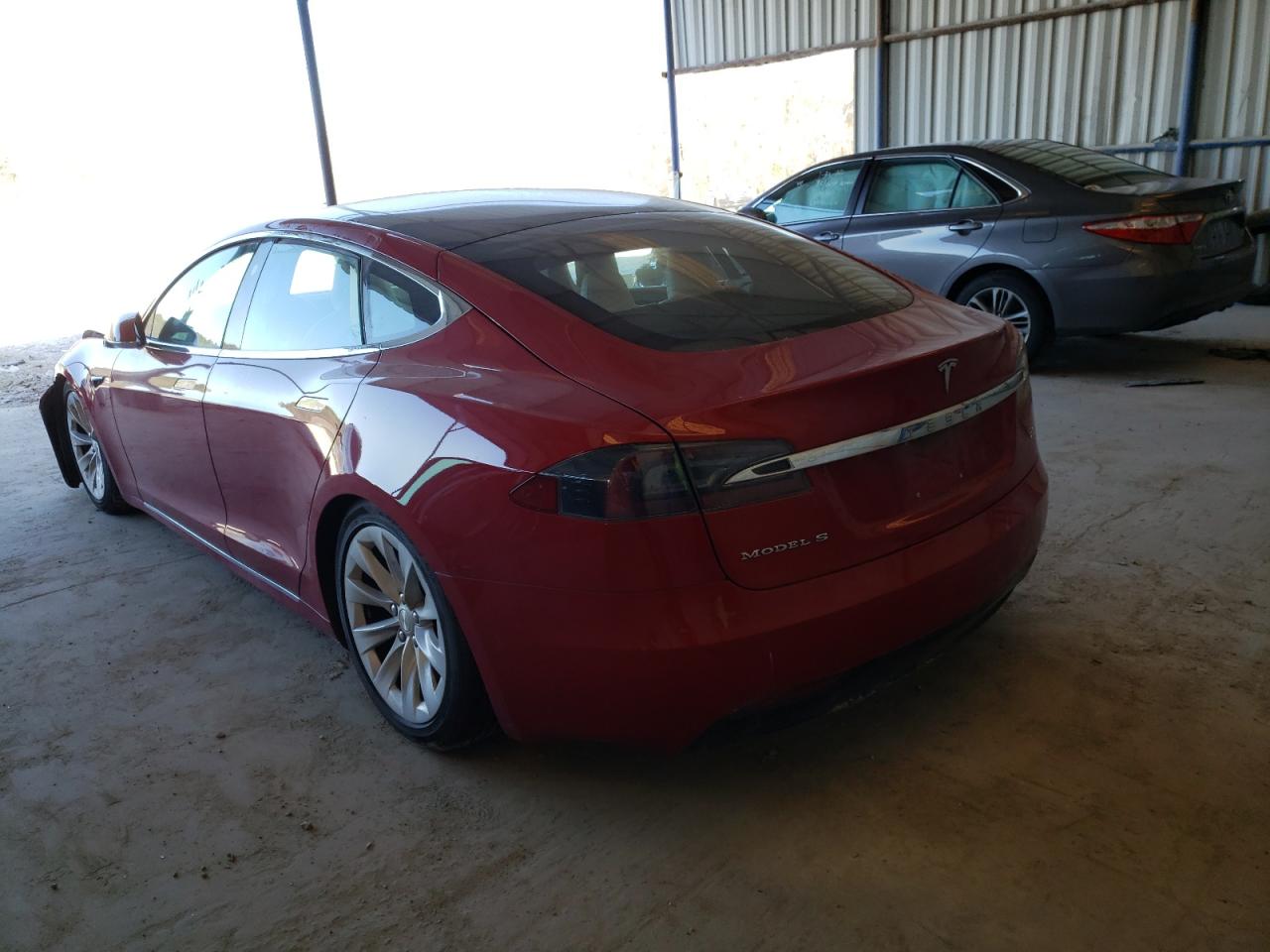 Photo 3 from auction – 2018 TESLA MODEL S with VIN 5YJSA1E25JF273816