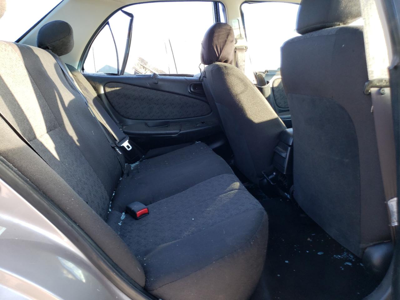 Photo 6 from auction – 2000 TOYOTA COROLLA VE with VIN 1NXBR12E9YZ329180