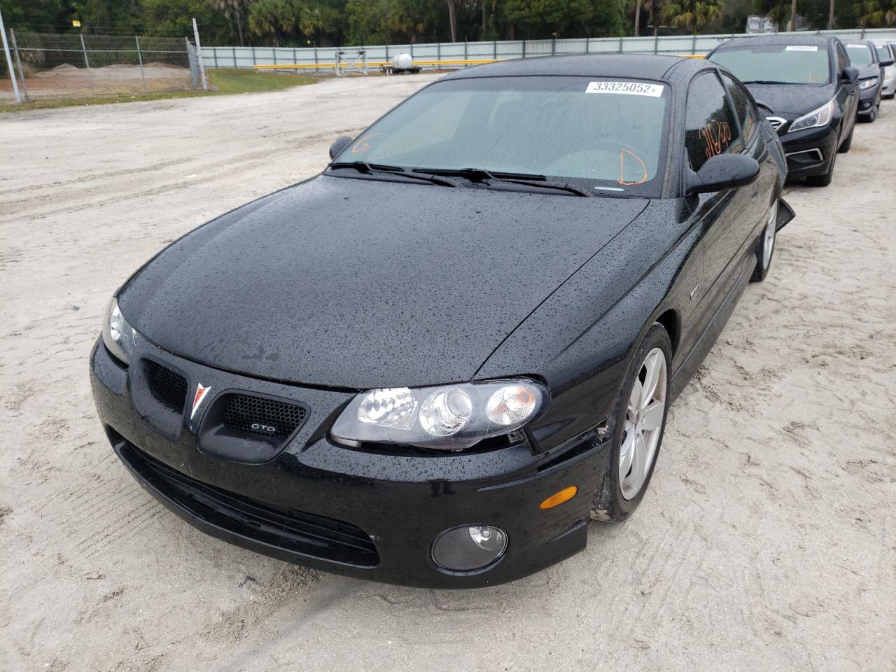 Photo 2 from auction – 2004 PONTIAC GTO with VIN 6G2VX12G24L187917