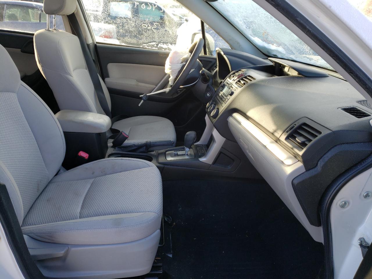 Photo 5 from auction – 2014 SUBARU FORESTER 2 with VIN JF2SJAEC5EH402864
