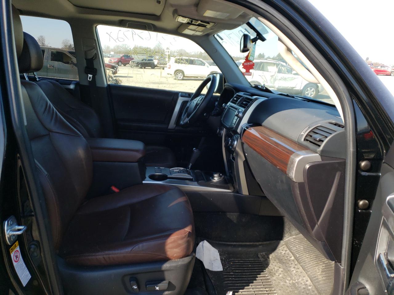 Photo 5 from auction – 2016 TOYOTA 4RUNNER SR with VIN JTEBU5JR1G5364816
