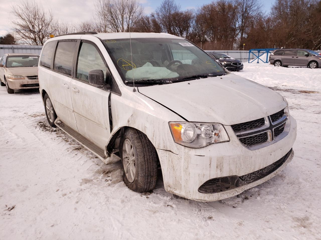 Photo 1 from auction – 2015 DODGE GRAND CARA with VIN 2C4RDGBG1FR614648