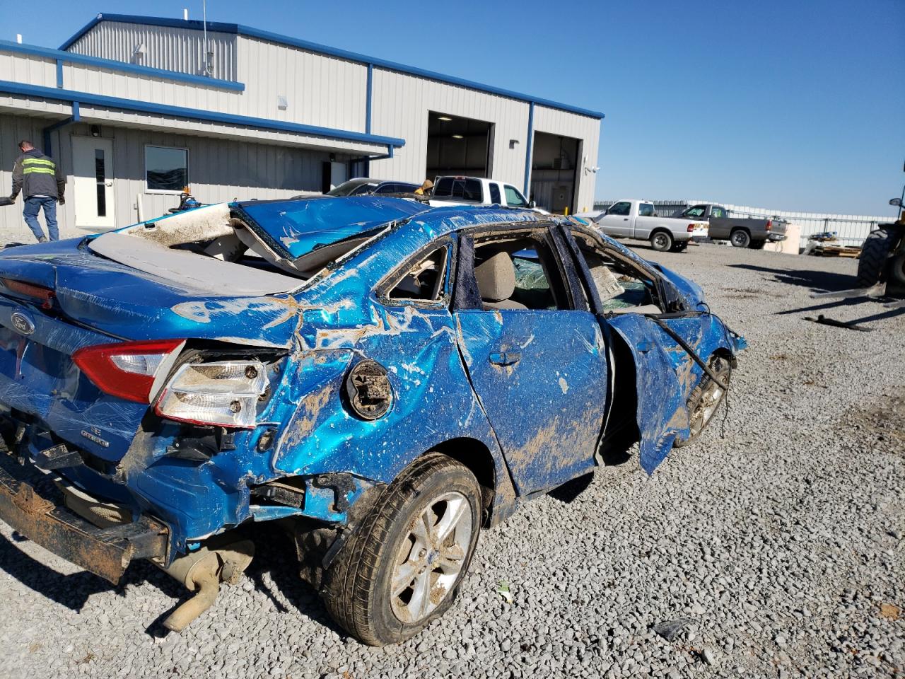 Photo 4 from auction – 2013 FORD FOCUS SE with VIN 1FADP3F23DL259518