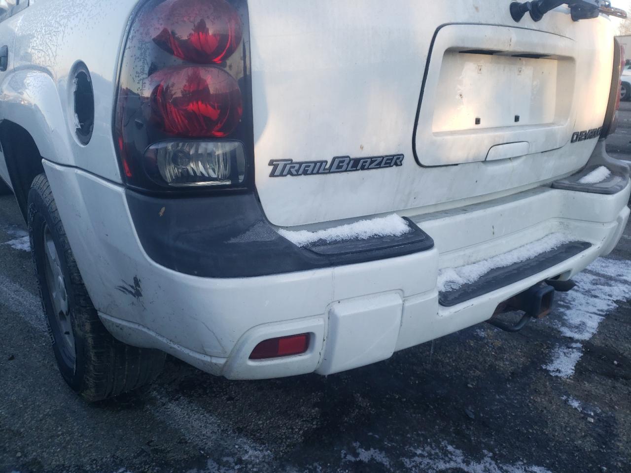Photo 9 from auction – 2004 CHEVROLET TRAILBLAZE with VIN 1GNDT13S842361067