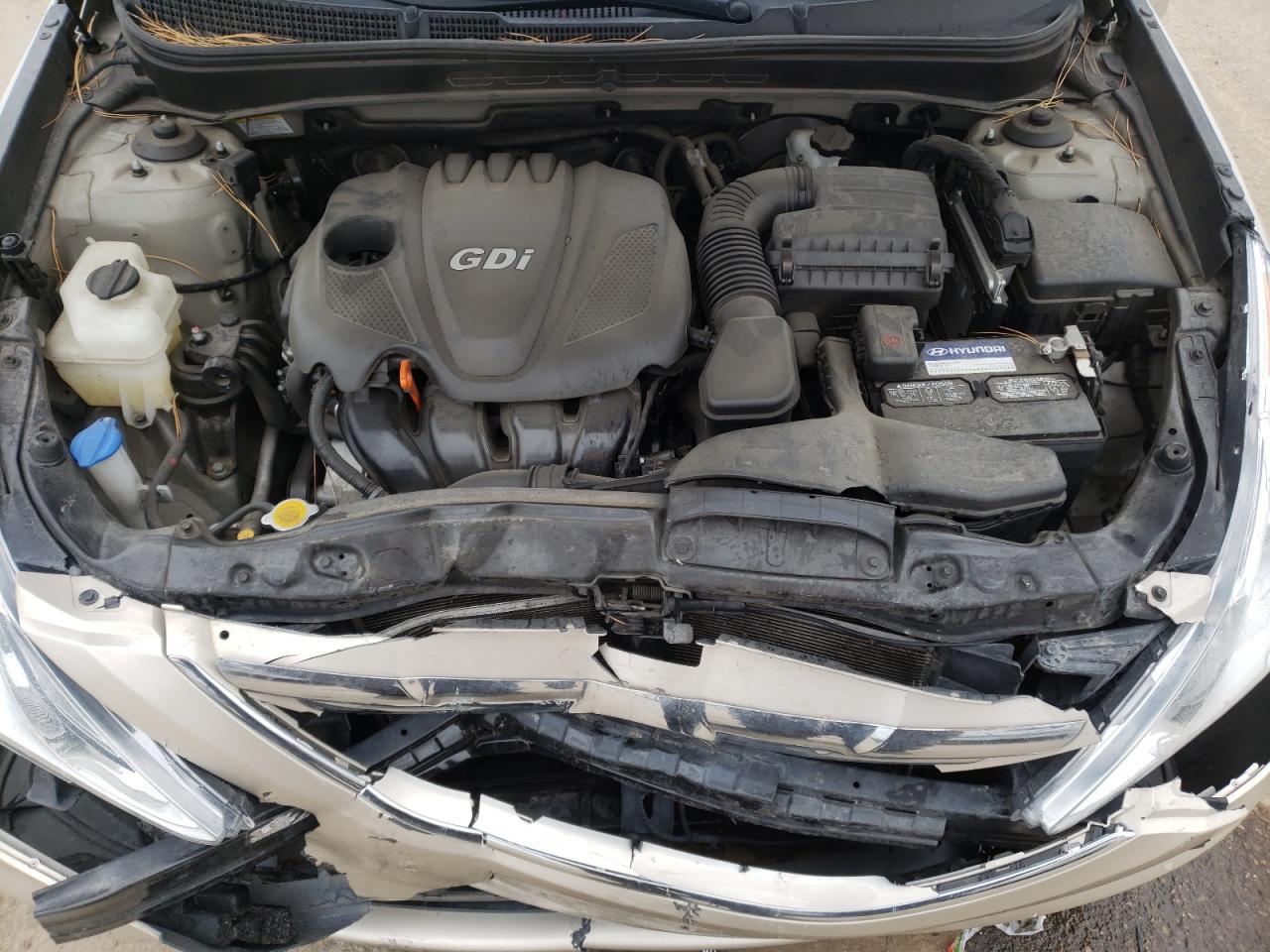 Photo 7 from auction – 2011 HYUNDAI SONATA GLS with VIN 5NPEB4AC1BH240163