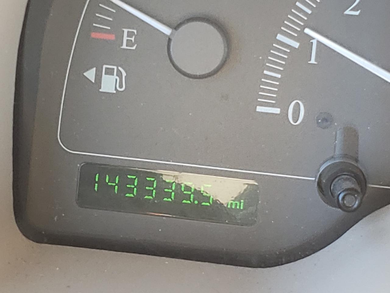 Photo 8 from auction – 2003 FORD WINDSTAR L with VIN 2FMDA58433BB56633