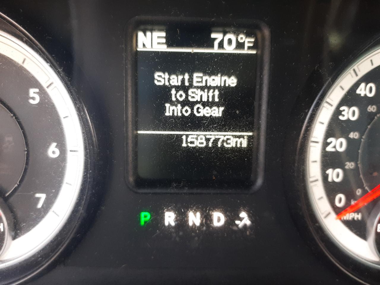 Photo 8 from auction – 2014 RAM 1500 ST with VIN 1C6RR7KT9ES357273