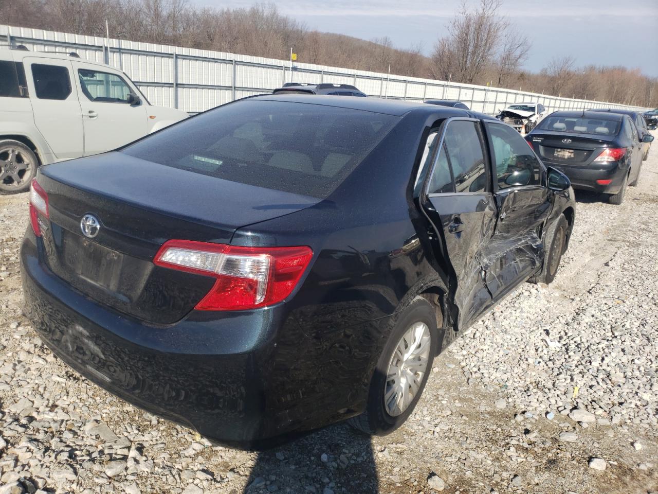 Photo 4 from auction – 2012 TOYOTA CAMRY BASE with VIN 4T4BF1FKXCR243884