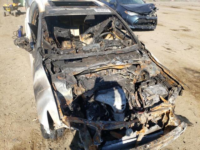 Photo 9 from auction – 2013 LEXUS ES 300H with VIN JTHBW1GG4D2005338