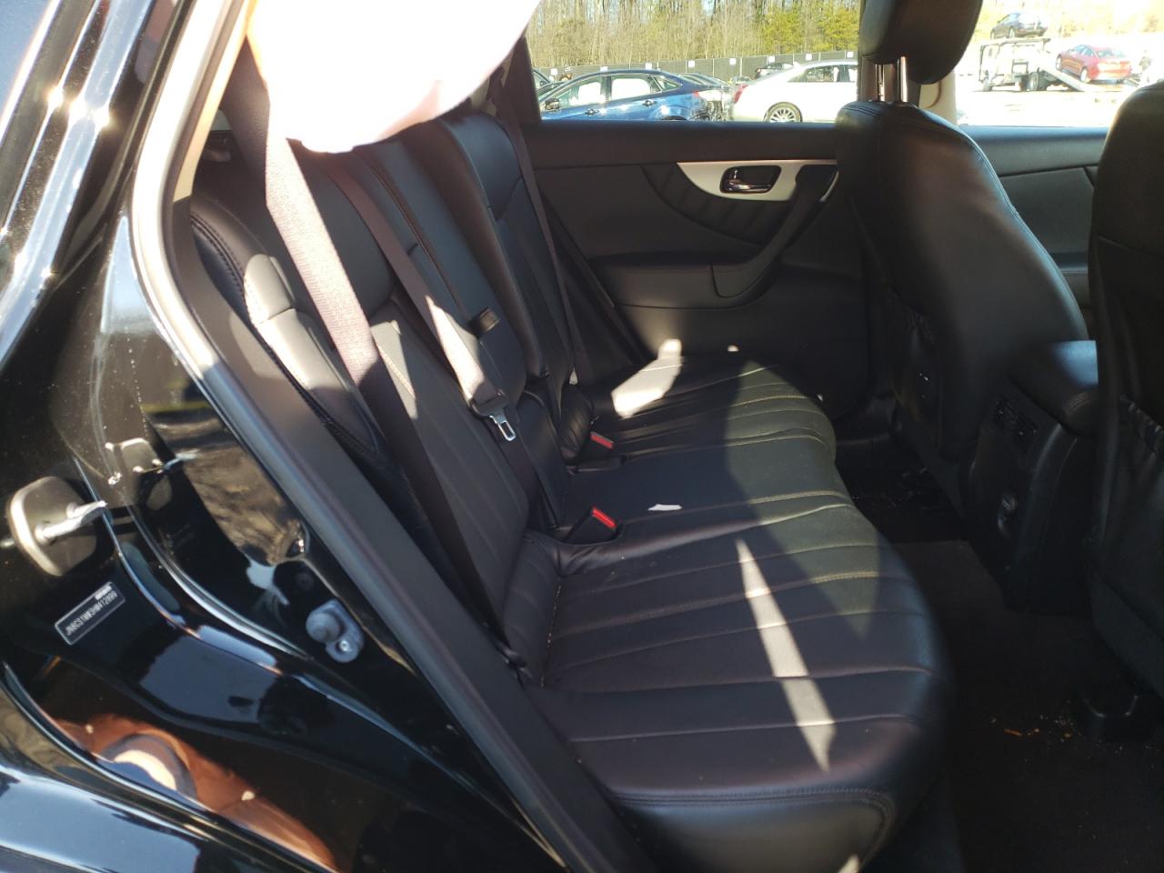 Photo 6 from auction – 2017 INFINITI QX70 with VIN JN8CS1MW3HM412899