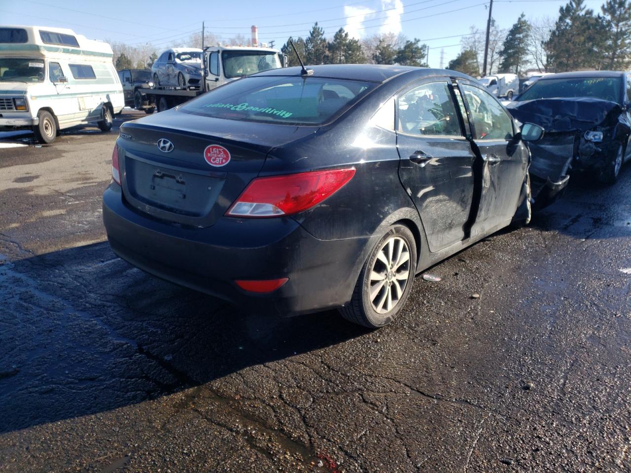 Photo 4 from auction – 2017 HYUNDAI ACCENT SE with VIN KMHCT4AE9HU372247
